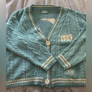 Taylor Swift 1989 cardigan M/L brand new